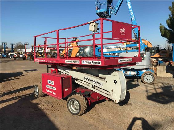 2013 MEC 3084RT Scissor Lift
