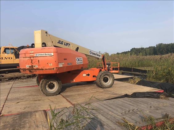 2013 JLG 860SJ Boom Lift