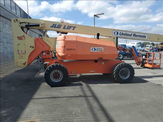 2013 JLG 800AJ Boom Lift