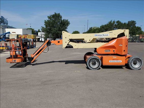 2012 JLG E450AJ-EE Boom Lift
