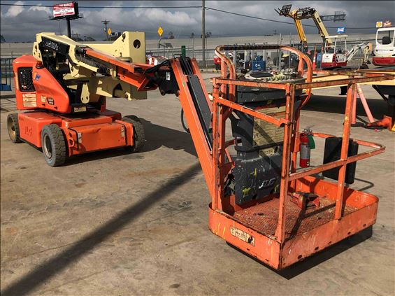 2012 JLG E400AJPN Boom Lift