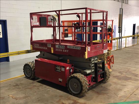 2014 MEC 2659ERT Scissor Lift