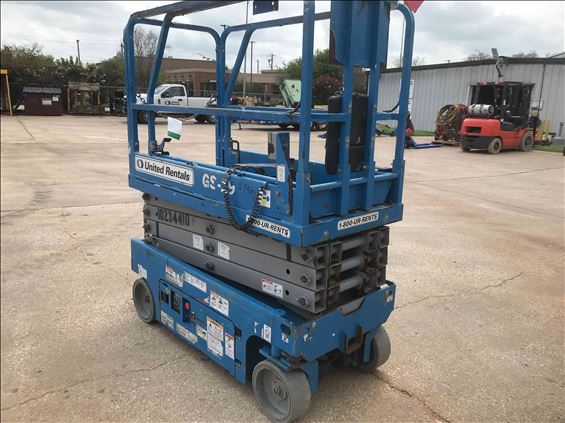 2014 Genie GS-1930 Scissor Lift