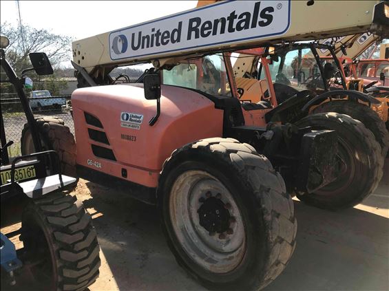 2013 JLG G6-42A