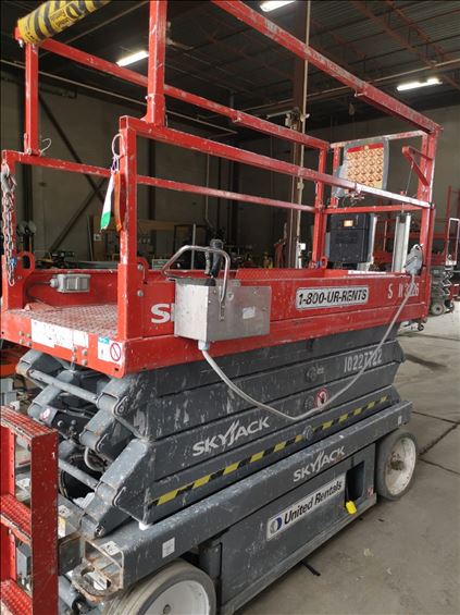 2014 Skyjack SJIII3226 Scissor Lift