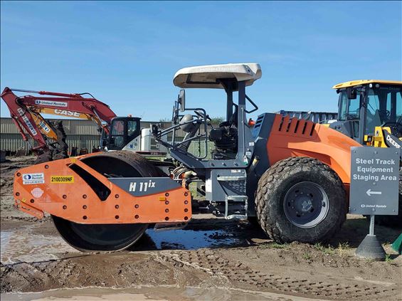 2015 Hamm H11IX Ride-On Roller