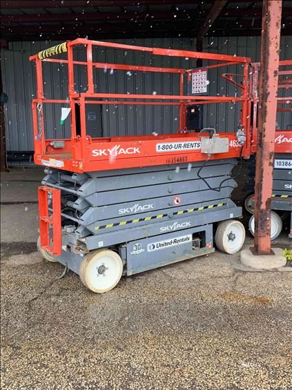 2015 Skyjack SJIII4632 Scissor Lift