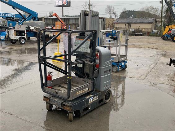 2012 JLG 20MVL Self-Propelled One-Person Lift