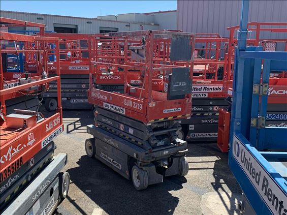2014 Skyjack SJIII3219 Scissor Lift