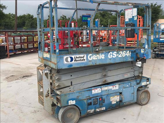 2014 Genie GS-2646 Scissor Lift