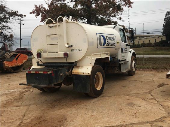 2013 Freightliner M2 106 WATER Water Truck