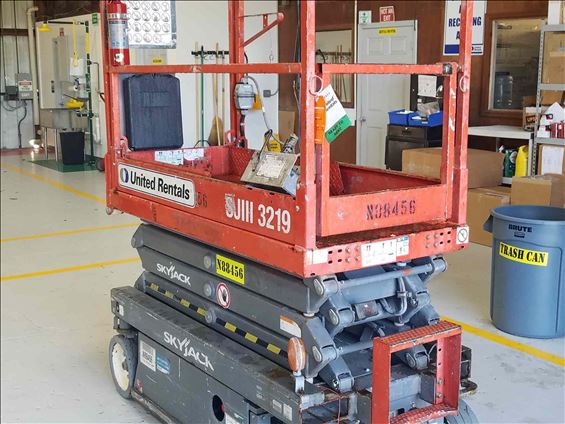 2014 Skyjack SJIII3219 Scissor Lift