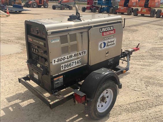 2017 Lincoln Electric Vantage 300 Welder