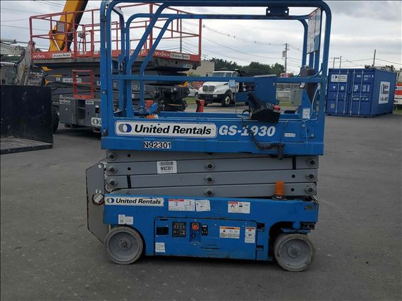 2015 Genie GS-1930 Scissor Lift
