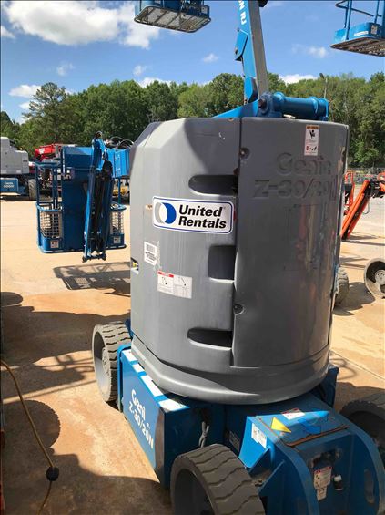 2013 Genie Z-30/20N RJ Boom Lift