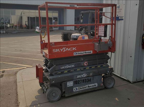2014 Skyjack SJIII3219 Scissor Lift
