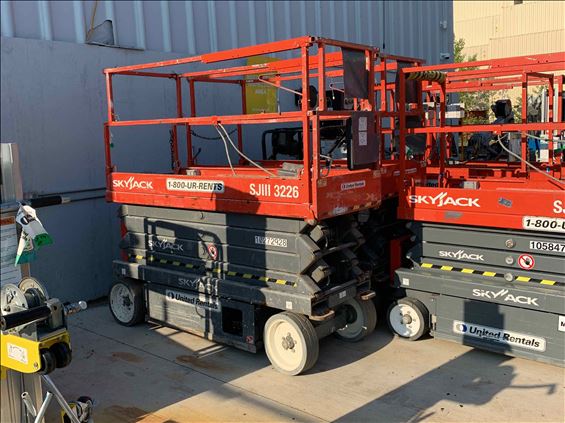 2014 Skyjack SJIII3226 Scissor Lift
