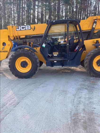 2014 JCB 507-42 Rough Terrain Forklift