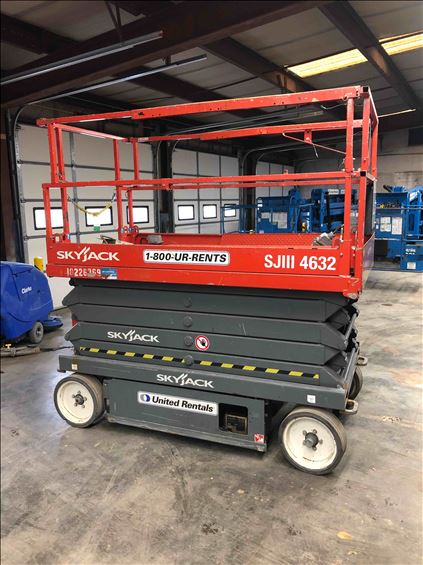 2014 Skyjack SJIII4632 Scissor Lift