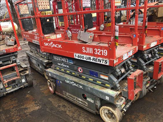 2014 Skyjack SJIII3219 Scissor Lift