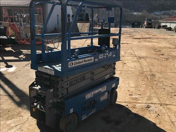 2014 Genie GS-1930 Scissor Lift