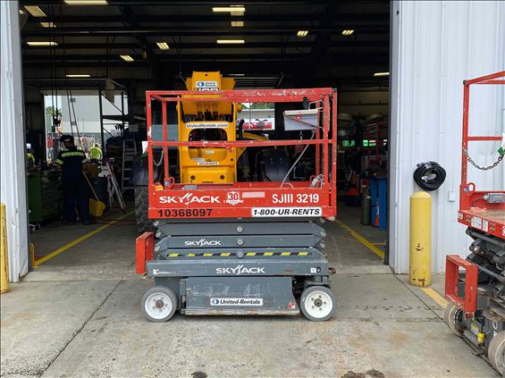 2015 Skyjack SJIII3219 Scissor Lift