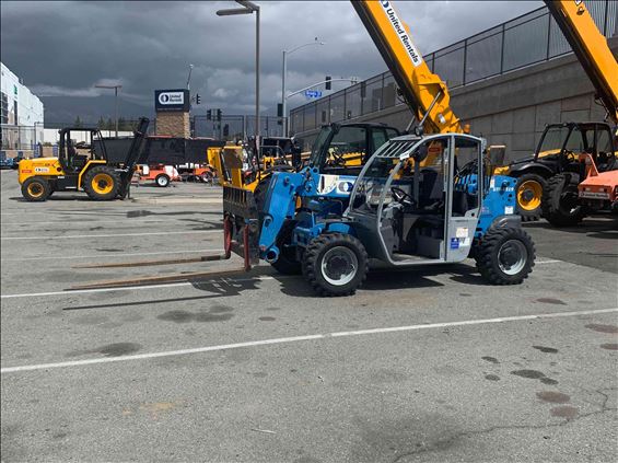 2014 Genie GTH-5519 Rough Terrain Forklift