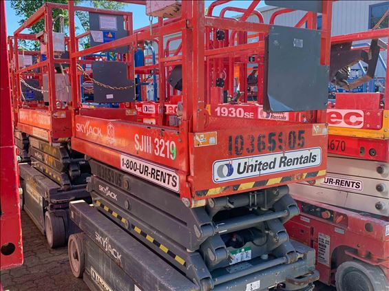 2015 Skyjack SJIII3219 Scissor Lift