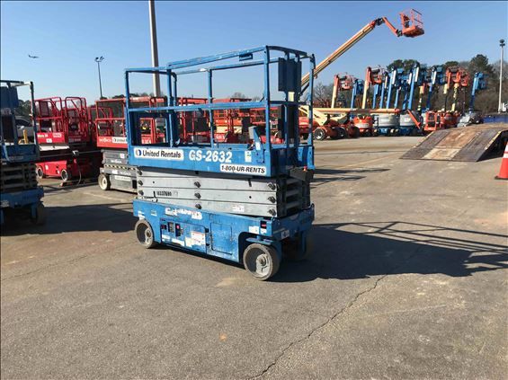 2015 Genie GS-2632 Scissor Lift