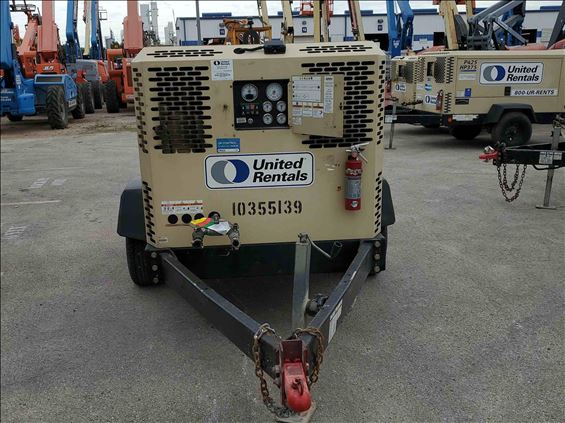 2015 Doosan P425/HP375WCUT4 Air Compressor