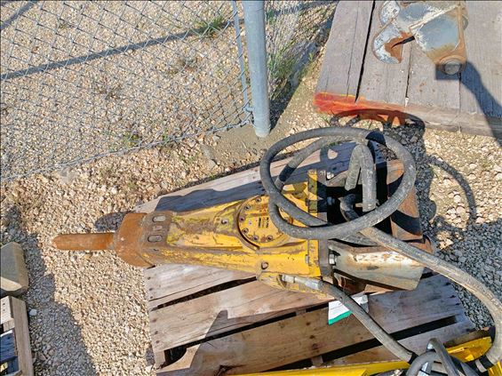 2015 Atlas Copco SBU220 Earthmoving Attachment