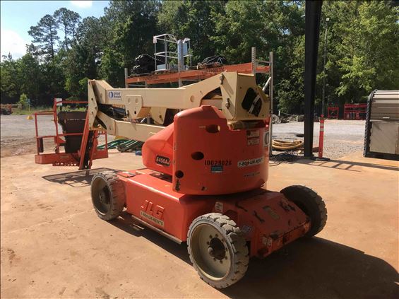 2012 JLG E450AJ Boom Lift