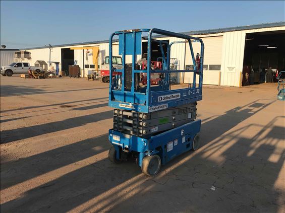 2014 Genie GS-1930 Scissor Lift