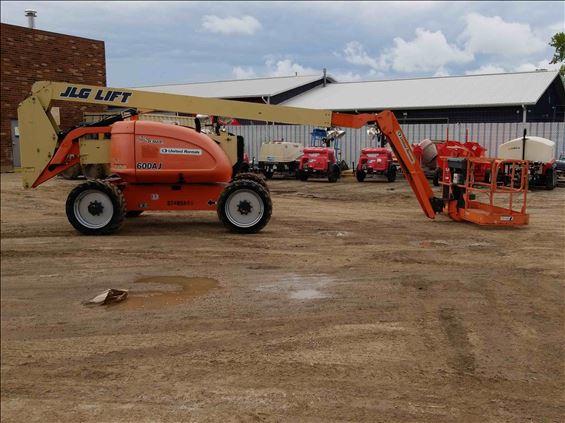 2011 JLG 600AJ Boom Lift