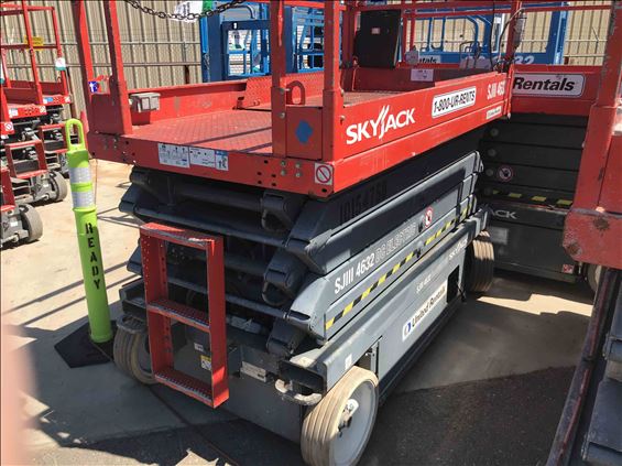 2013 Skyjack SJIII4632 Scissor Lift