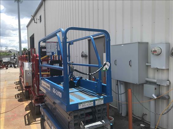 2015 Genie GS-1930 Scissor Lift