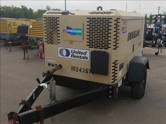2014 Doosan P425/HP375WCUT4 Air Compressor