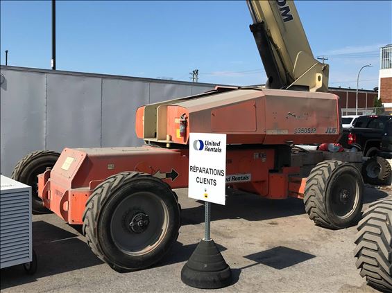 2011 JLG 1350SJP Boom Lift
