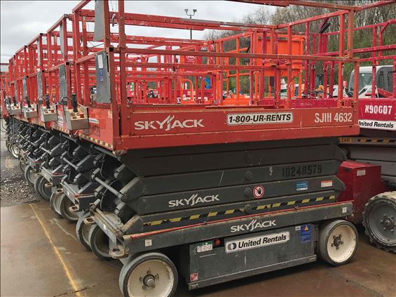 2014 Skyjack SJIII4632 Scissor Lift