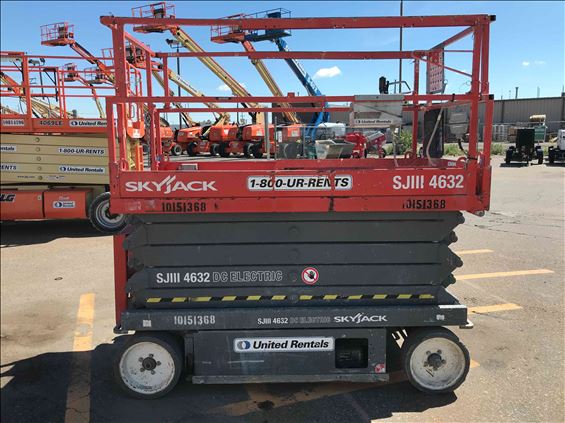 2013 Skyjack SJIII4632 Scissor Lift
