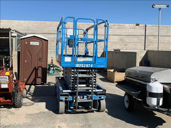 2014 Genie GS-3246 Scissor Lift