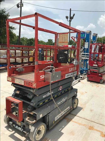 2014 Skyjack SJIII3219 Scissor Lift