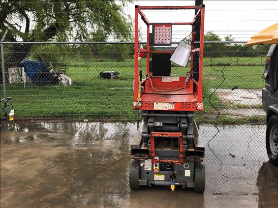 2014 Skyjack SJIII3219 Scissor Lift