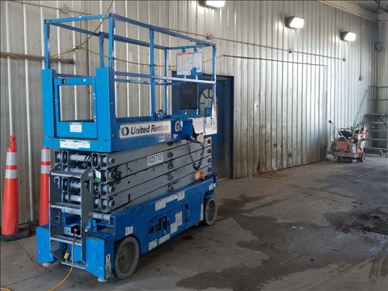 2014 Genie GS-3232 Scissor Lift