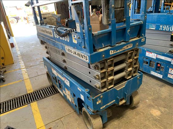 2014 Genie GS-1930 Scissor Lift
