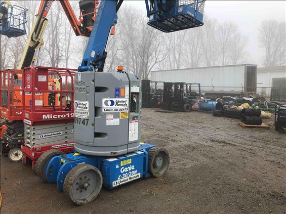 2013 Genie Z-30/20N RJ Boom Lift