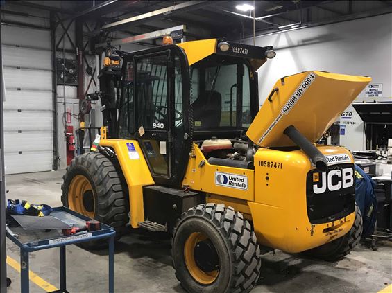 2017 JCB 940-4 Rough Terrain Forklift