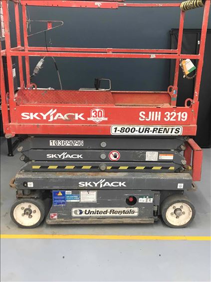 2015 Skyjack SJIII3219 Scissor Lift