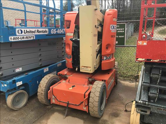 2013 JLG E300AJP Boom Lift