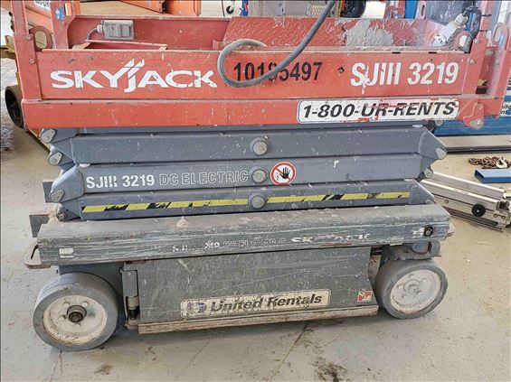 2013 Skyjack SJIII3219 Scissor Lift